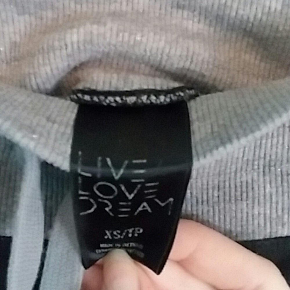 Joggers - Picture 2 of 2